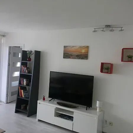 Apartamento 425 *